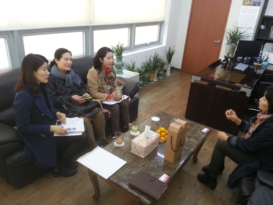 청주시니어클럽 내방(블로그).jpg